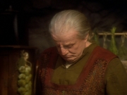extant_StarTrekDS9_1x15-Progress_01048.jpg