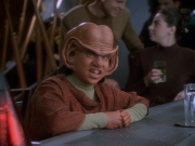 extant_StarTrekDS9_1x15-Progress_01186.jpg