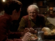 extant_StarTrekDS9_1x15-Progress_01233.jpg