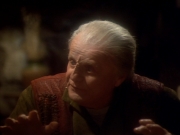 extant_StarTrekDS9_1x15-Progress_01288.jpg