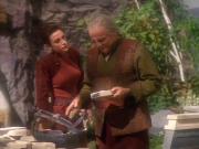 extant_StarTrekDS9_1x15-Progress_02073.jpg