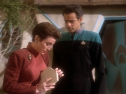 extant_StarTrekDS9_1x15-Progress_02370.jpg