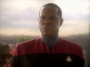 extant_StarTrekDS9_1x15-Progress_02689.jpg