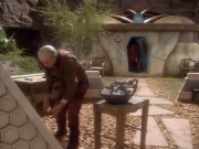 extant_StarTrekDS9_1x15-Progress_03550.jpg
