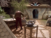 extant_StarTrekDS9_1x15-Progress_03557.jpg