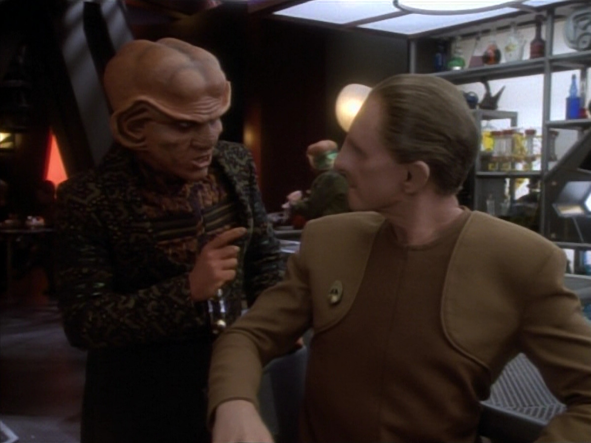 extant_StarTrekDS9_1x16-IfWishesWereHorses_00169.jpg