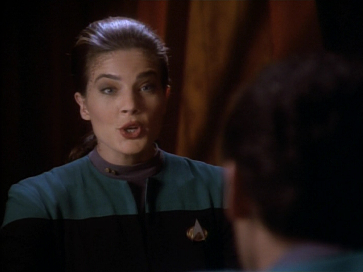 extant_StarTrekDS9_1x16-IfWishesWereHorses_00230.jpg