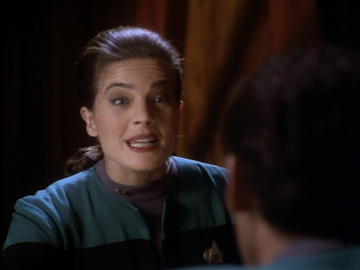 extant_StarTrekDS9_1x16-IfWishesWereHorses_00231.jpg