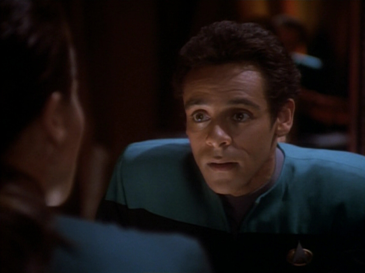 extant_StarTrekDS9_1x16-IfWishesWereHorses_00249.jpg