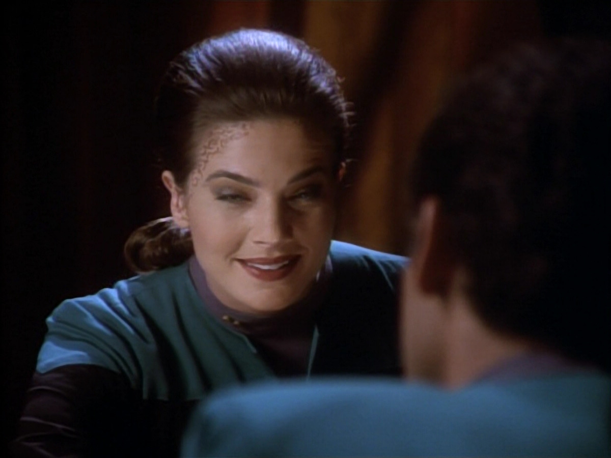 extant_StarTrekDS9_1x16-IfWishesWereHorses_00265.jpg