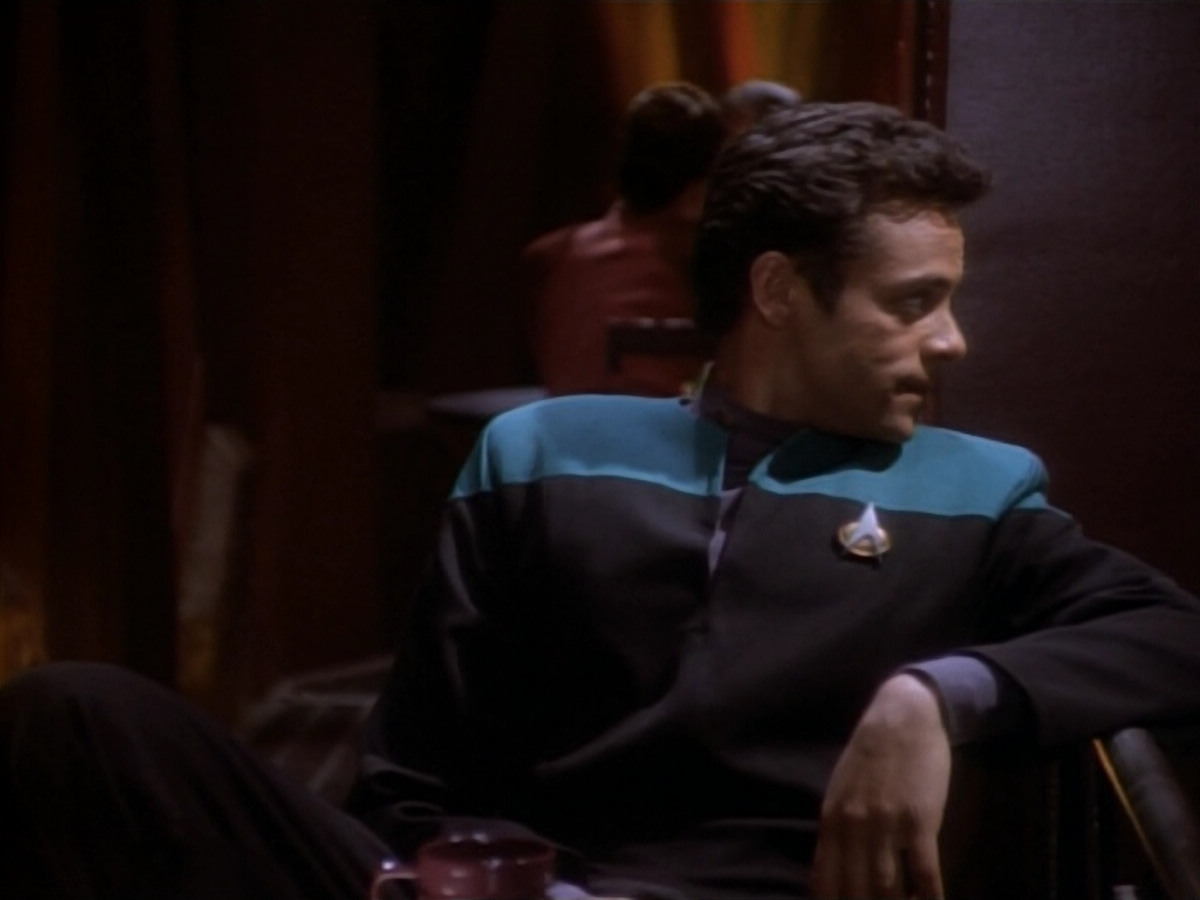 extant_StarTrekDS9_1x16-IfWishesWereHorses_00287.jpg