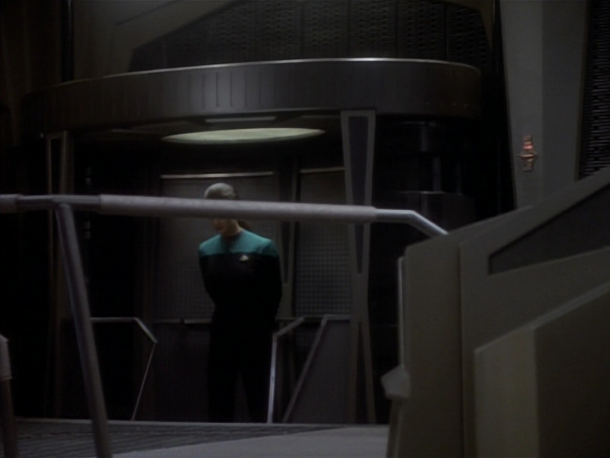 extant_StarTrekDS9_1x16-IfWishesWereHorses_00311.jpg