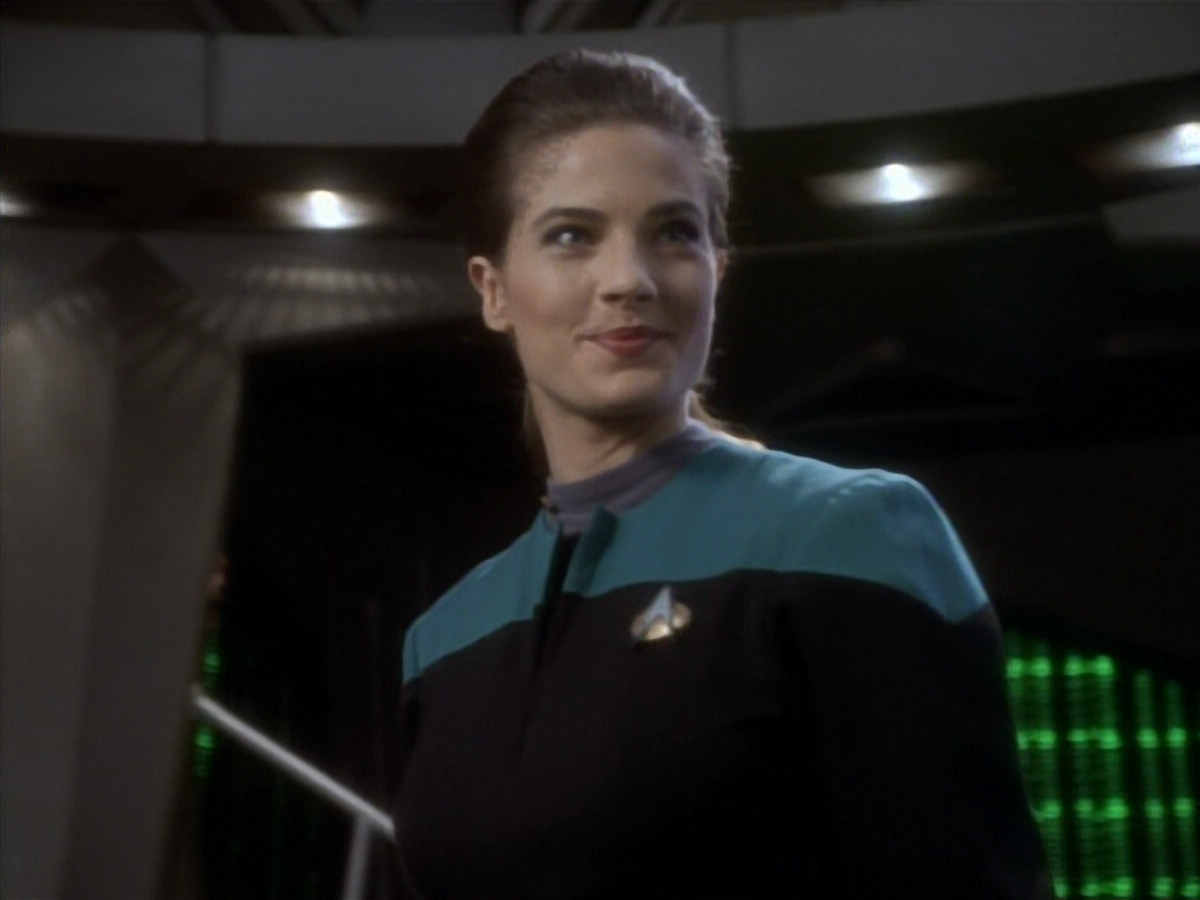 extant_StarTrekDS9_1x16-IfWishesWereHorses_00325.jpg