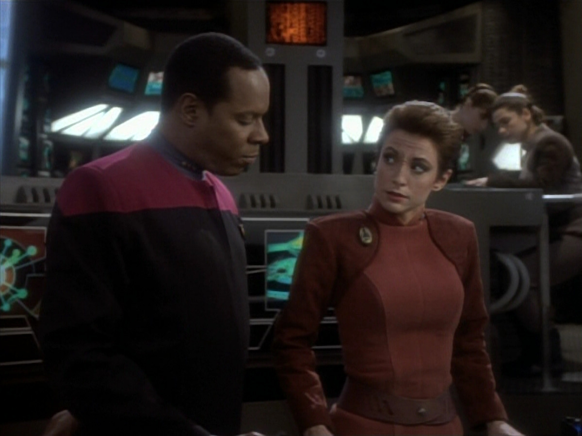 extant_StarTrekDS9_1x16-IfWishesWereHorses_00341.jpg