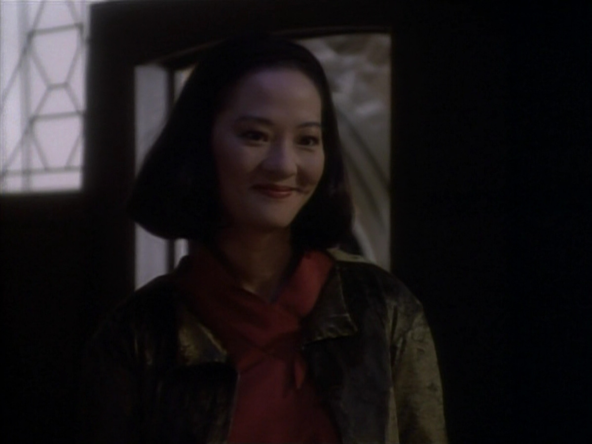 extant_StarTrekDS9_1x16-IfWishesWereHorses_00373.jpg