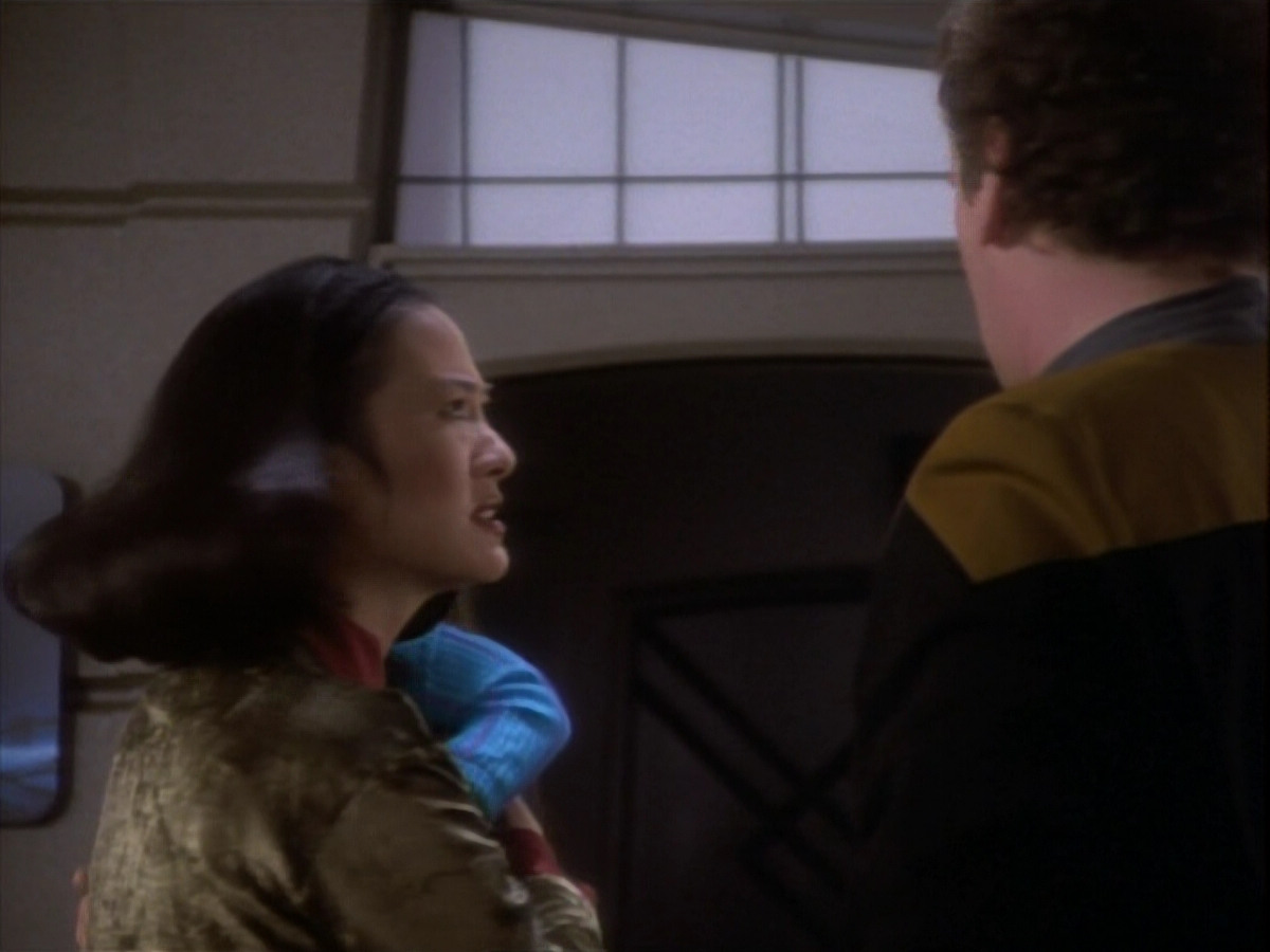 extant_StarTrekDS9_1x16-IfWishesWereHorses_00752.jpg