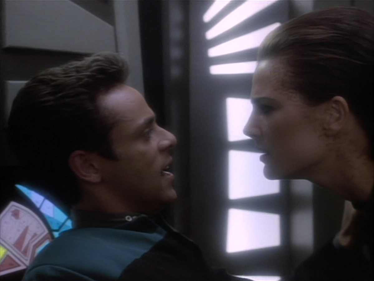 extant_StarTrekDS9_1x16-IfWishesWereHorses_00958.jpg