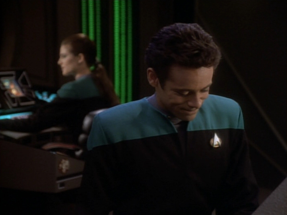 extant_StarTrekDS9_1x16-IfWishesWereHorses_01693.jpg