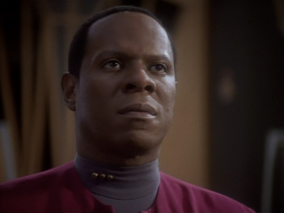 extant_StarTrekDS9_1x16-IfWishesWereHorses_02988.jpg