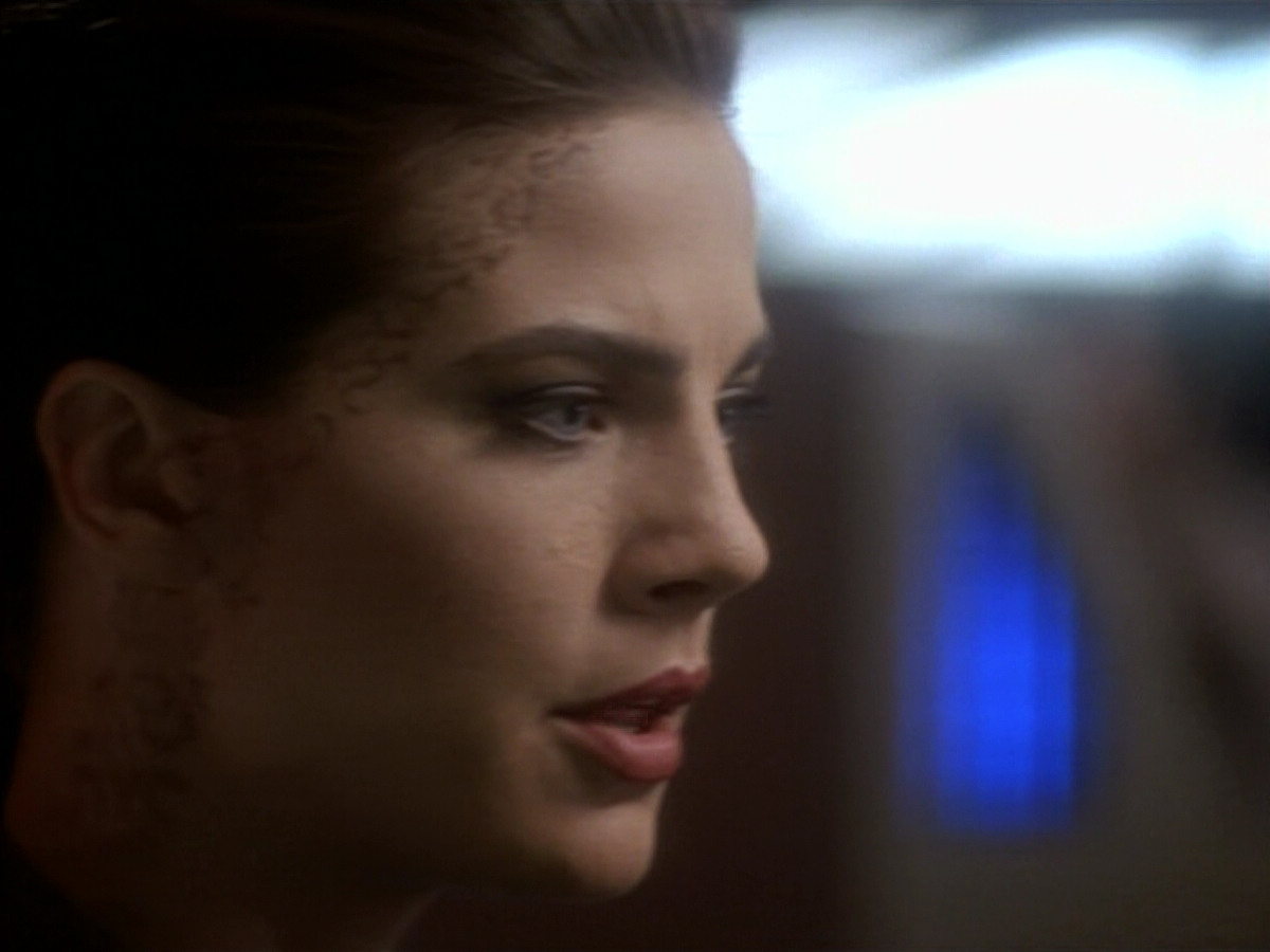 extant_StarTrekDS9_1x16-IfWishesWereHorses_03010.jpg