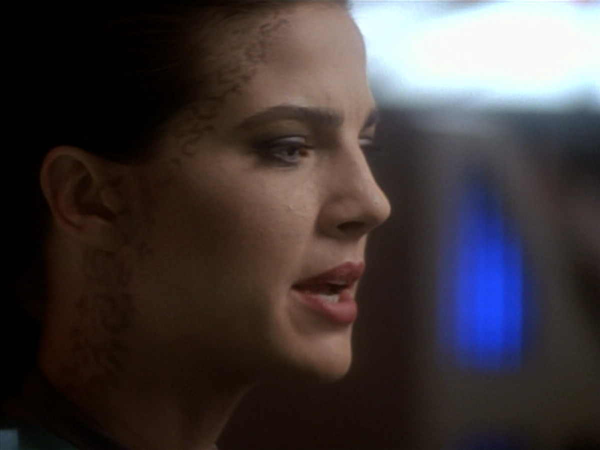 extant_StarTrekDS9_1x16-IfWishesWereHorses_03021.jpg