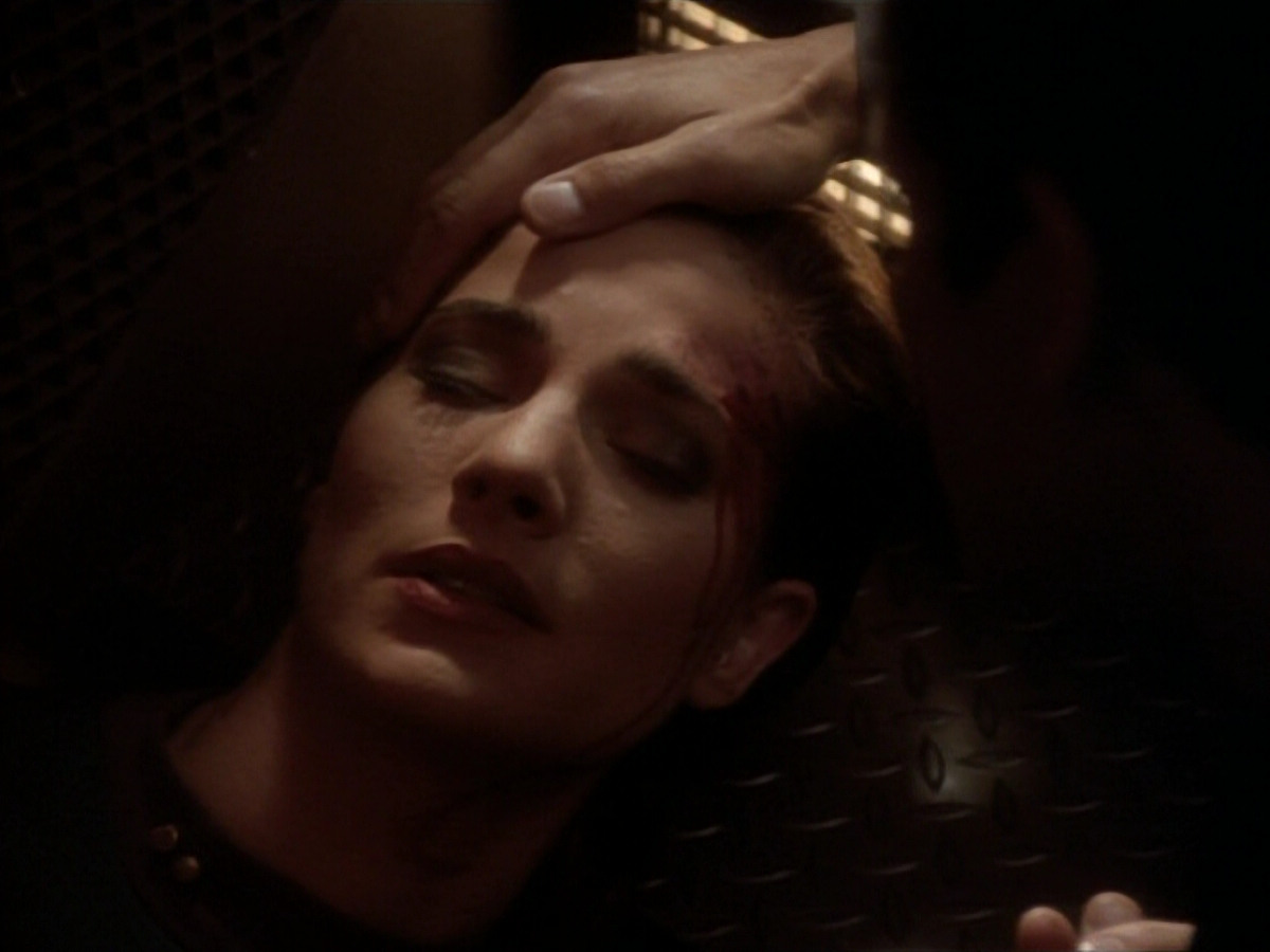 extant_StarTrekDS9_1x16-IfWishesWereHorses_03201.jpg