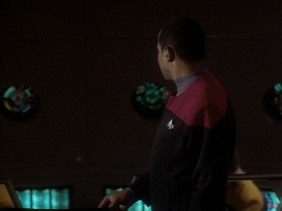 extant_StarTrekDS9_1x16-IfWishesWereHorses_03239.jpg
