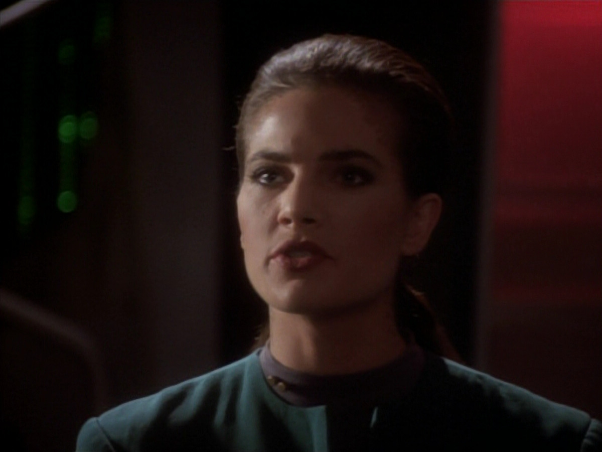 extant_StarTrekDS9_1x16-IfWishesWereHorses_03250.jpg
