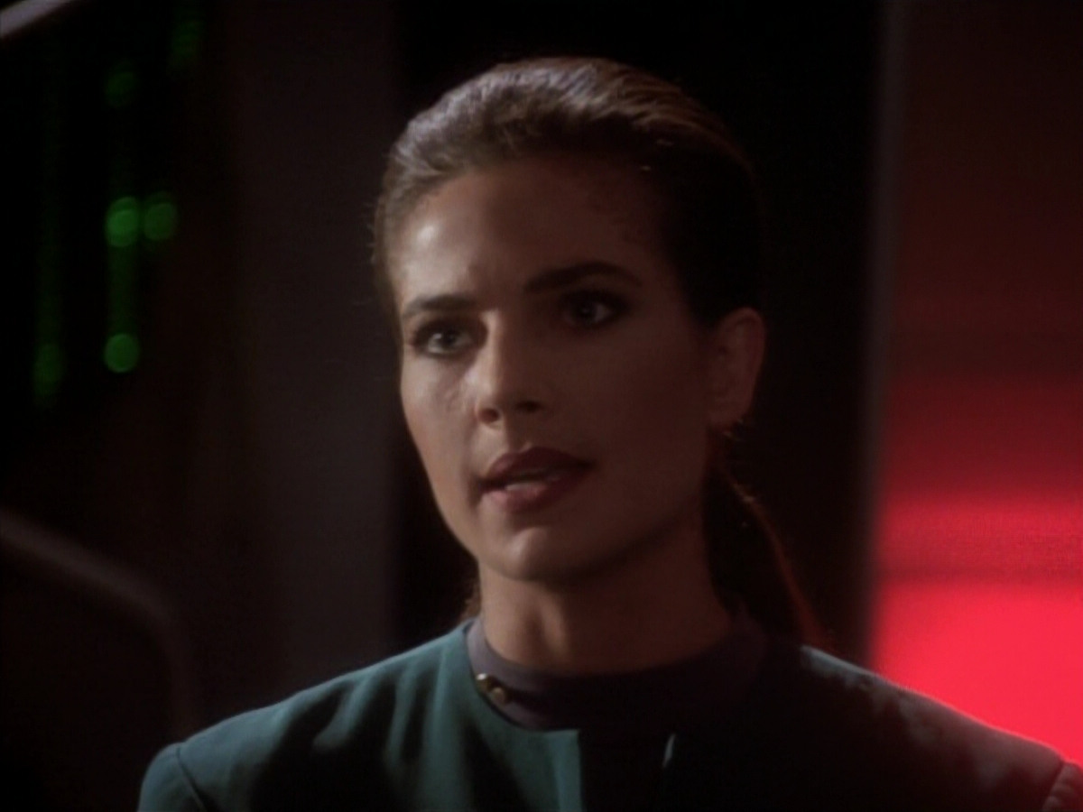 extant_StarTrekDS9_1x16-IfWishesWereHorses_03261.jpg