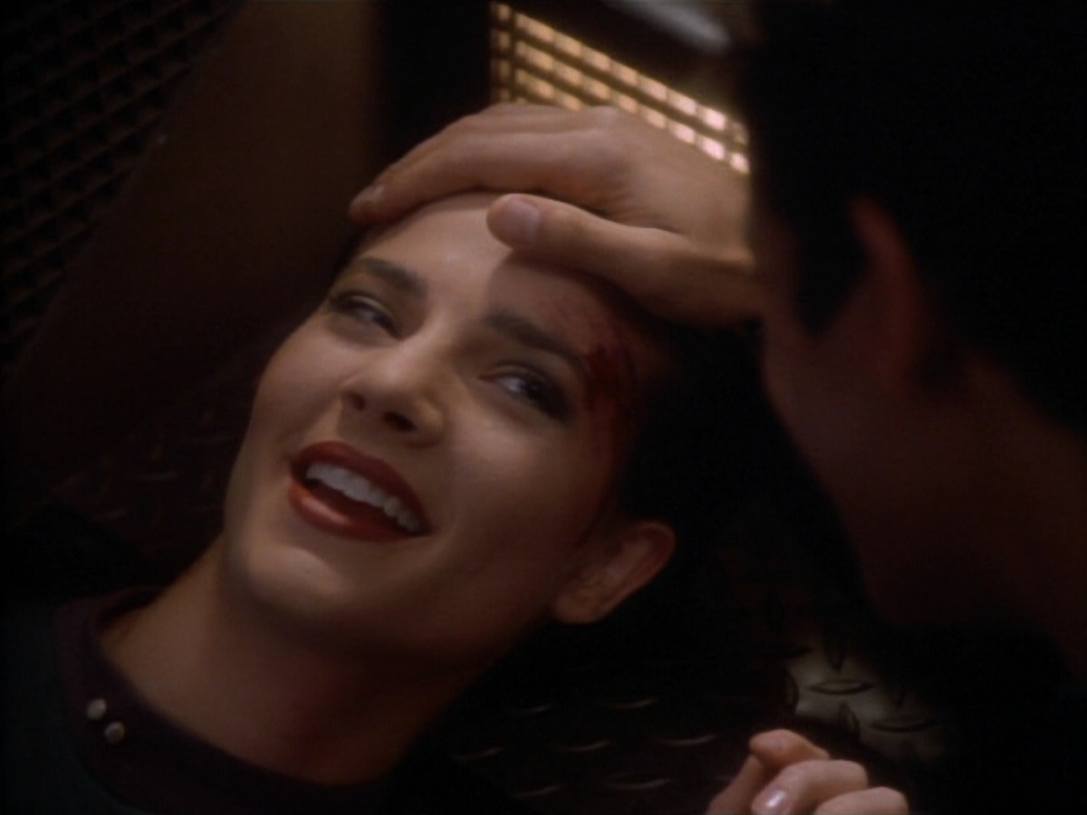 extant_StarTrekDS9_1x16-IfWishesWereHorses_03481.jpg