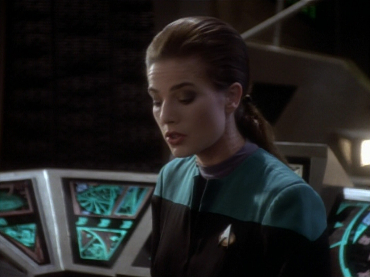 extant_StarTrekDS9_1x16-IfWishesWereHorses_03511.jpg