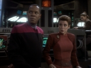 Filename=extant_StarTrekDS9_1x16-IfWishesWereHorses_00364.jpg
Filesize=154KiB
Dimensions=1200x900
Date added=Jun 12, 2019 extant_StarTrekDS9_1x16-IfWishesWereHorses_00364.jpg