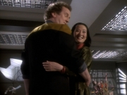 extant_StarTrekDS9_1x16-IfWishesWereHorses_00514.jpg