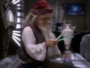 extant_StarTrekDS9_1x16-IfWishesWereHorses_00771.jpg