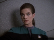 extant_StarTrekDS9_1x16-IfWishesWereHorses_02316.jpg