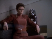 extant_StarTrekDS9_1x16-IfWishesWereHorses_02332.jpg