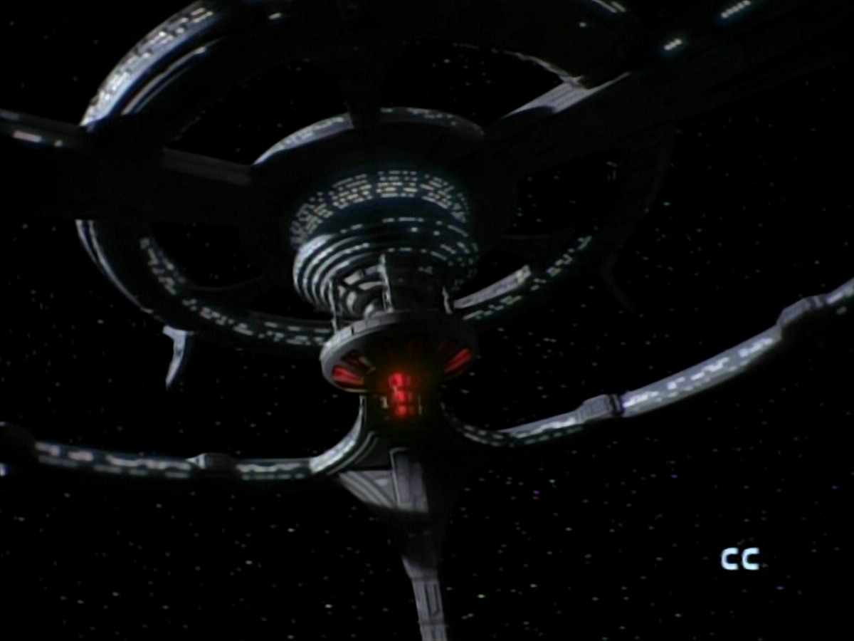 extant_StarTrekDS9_1x17-TheForsaken_00006.jpg