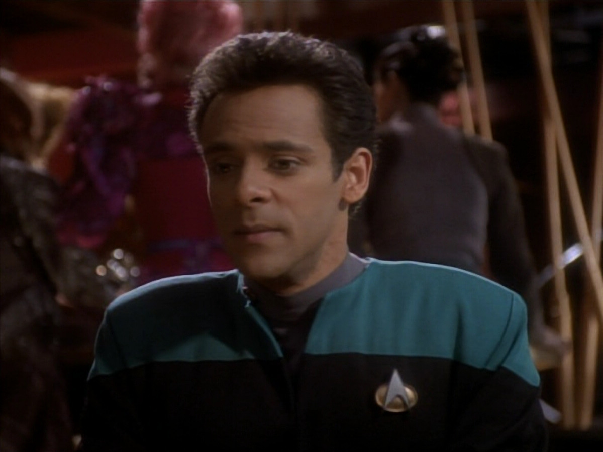 extant_StarTrekDS9_1x17-TheForsaken_00078.jpg