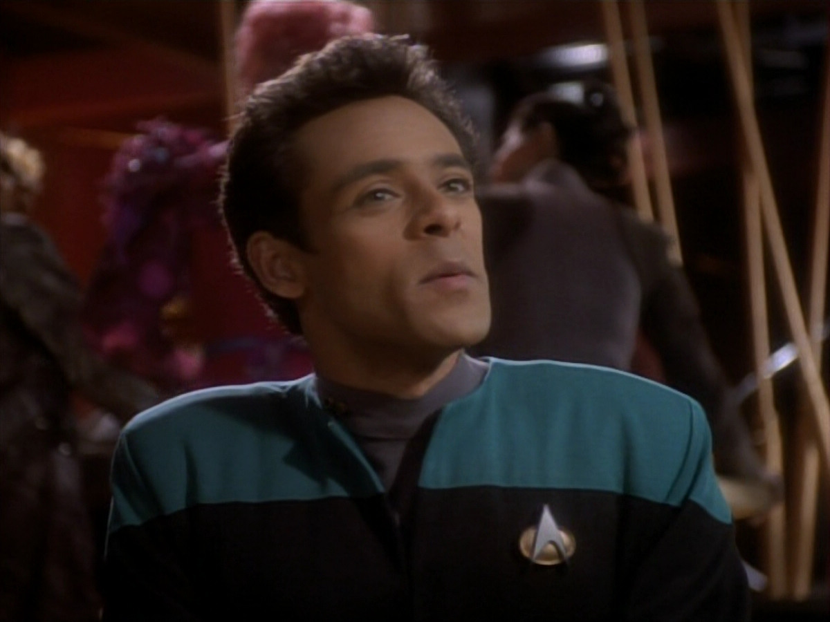 extant_StarTrekDS9_1x17-TheForsaken_00093.jpg