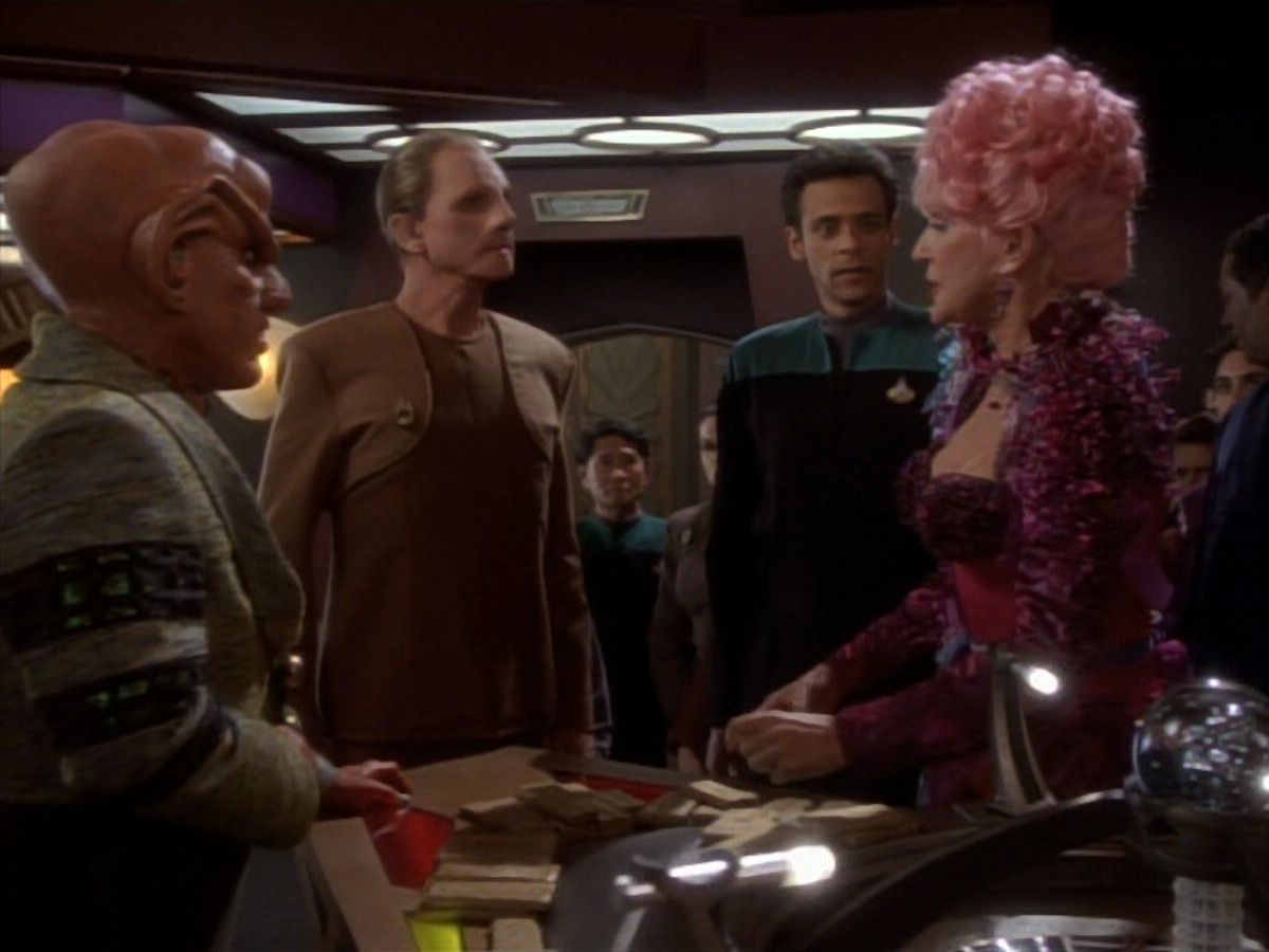 extant_StarTrekDS9_1x17-TheForsaken_00269.jpg