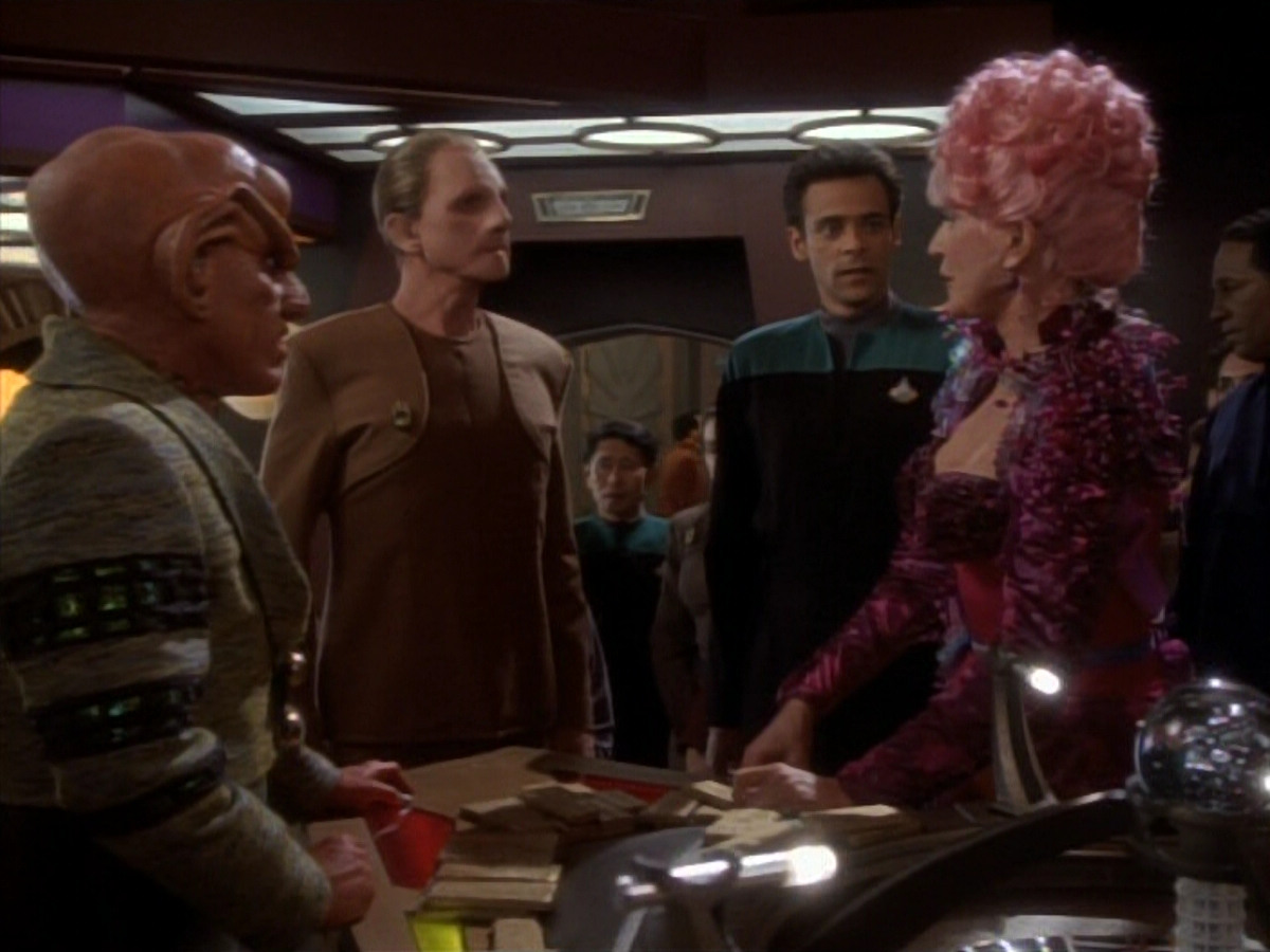 extant_StarTrekDS9_1x17-TheForsaken_00270.jpg