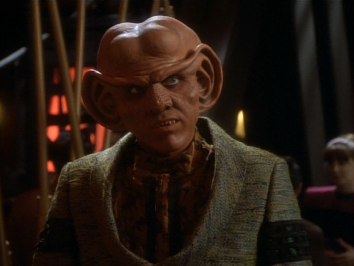 extant_StarTrekDS9_1x17-TheForsaken_00306.jpg