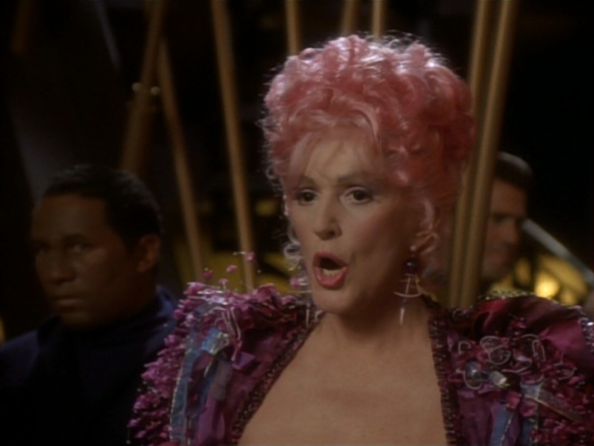 extant_StarTrekDS9_1x17-TheForsaken_00312.jpg