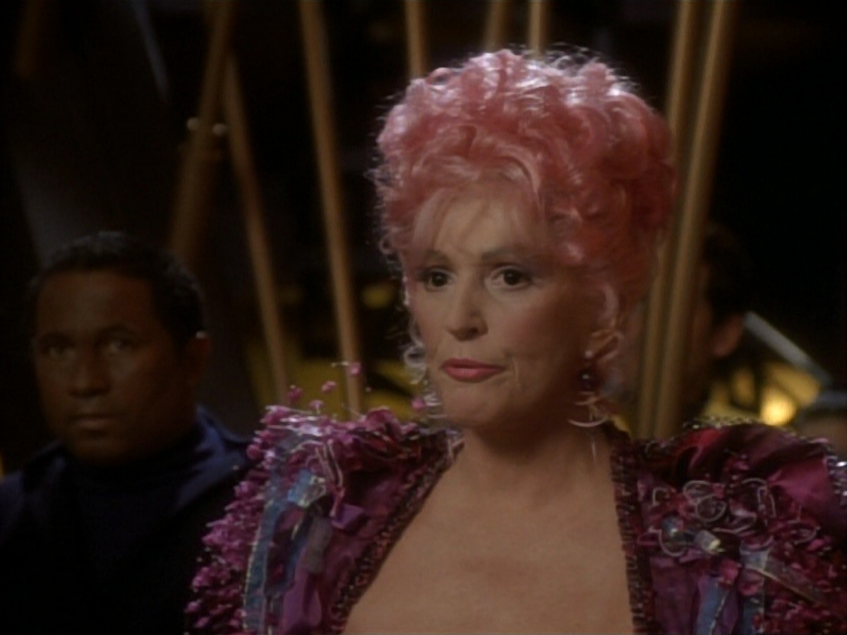 extant_StarTrekDS9_1x17-TheForsaken_00315.jpg