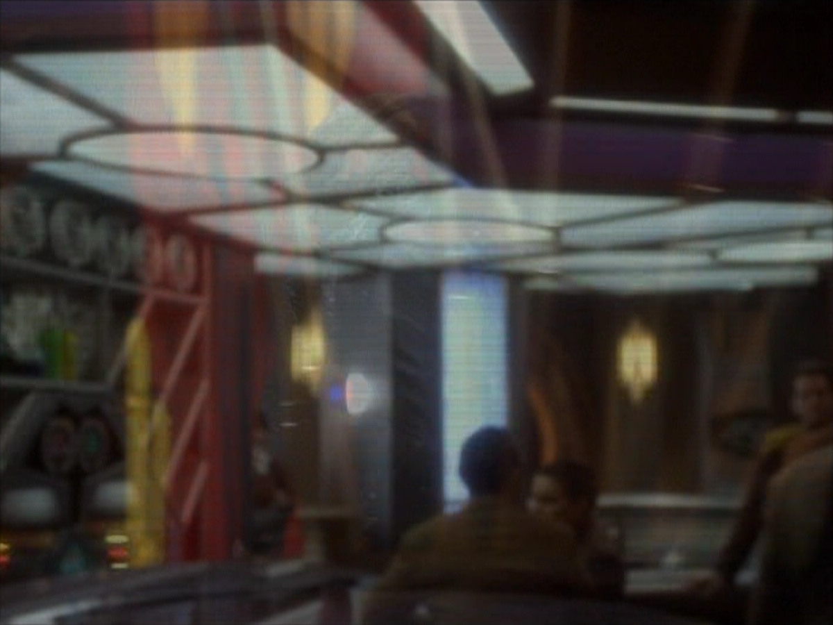 extant_StarTrekDS9_1x17-TheForsaken_00360.jpg
