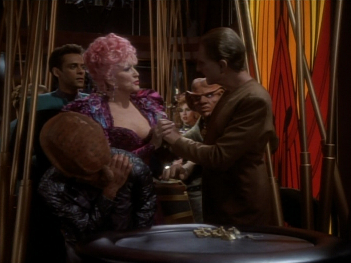 extant_StarTrekDS9_1x17-TheForsaken_00379.jpg