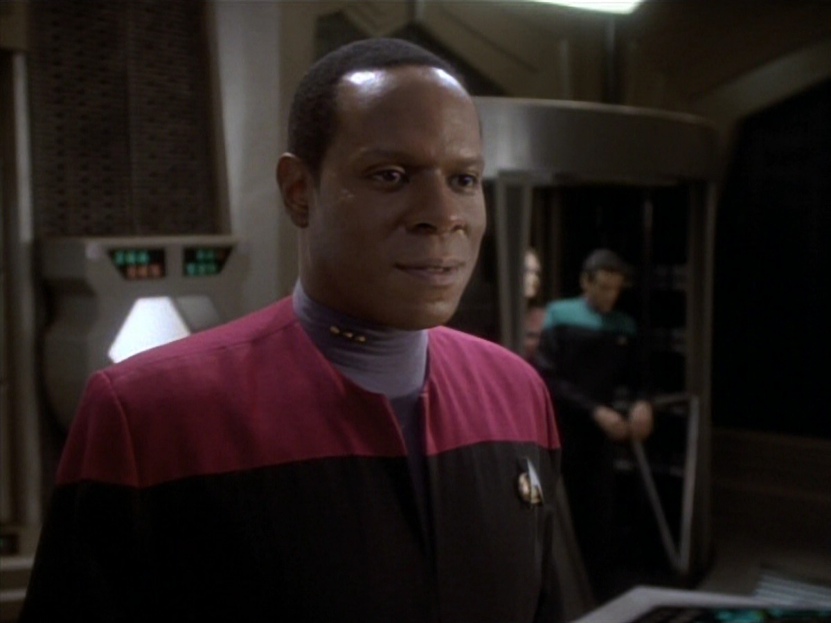 extant_StarTrekDS9_1x17-TheForsaken_00785.jpg