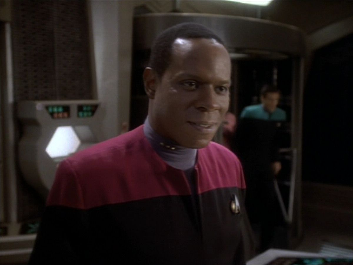 extant_StarTrekDS9_1x17-TheForsaken_00786.jpg