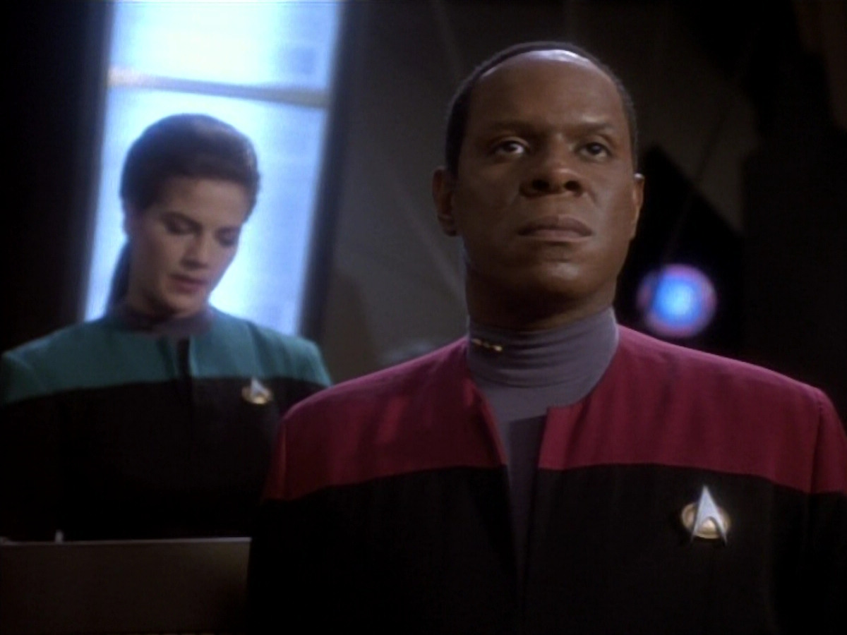 extant_StarTrekDS9_1x17-TheForsaken_00880.jpg