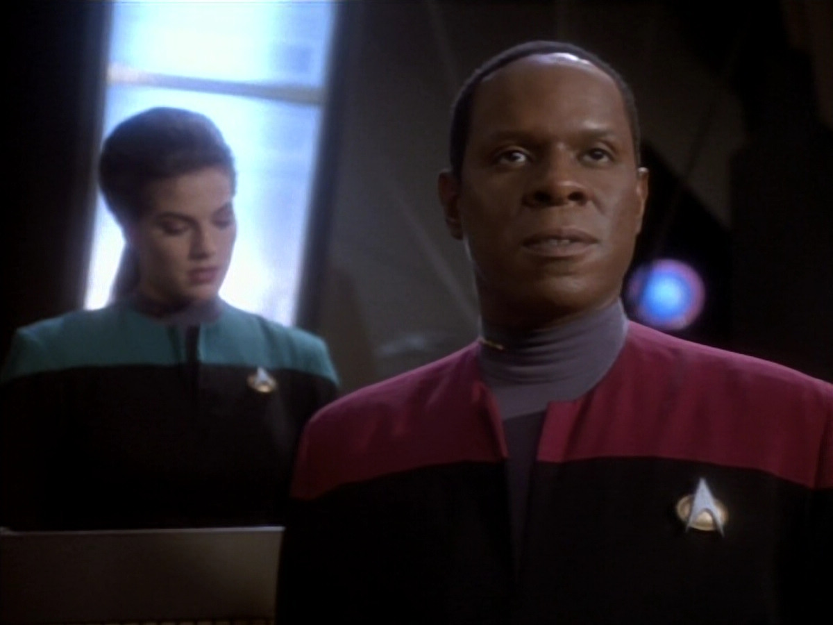 extant_StarTrekDS9_1x17-TheForsaken_00891.jpg